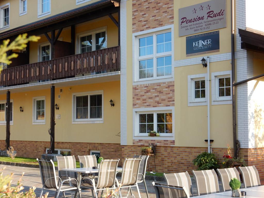 Pulkau Pension Rudi - Weingut Kellner酒店 外观 照片