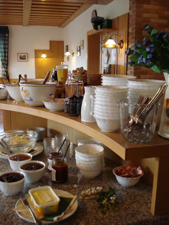 Pulkau Pension Rudi - Weingut Kellner酒店 外观 照片